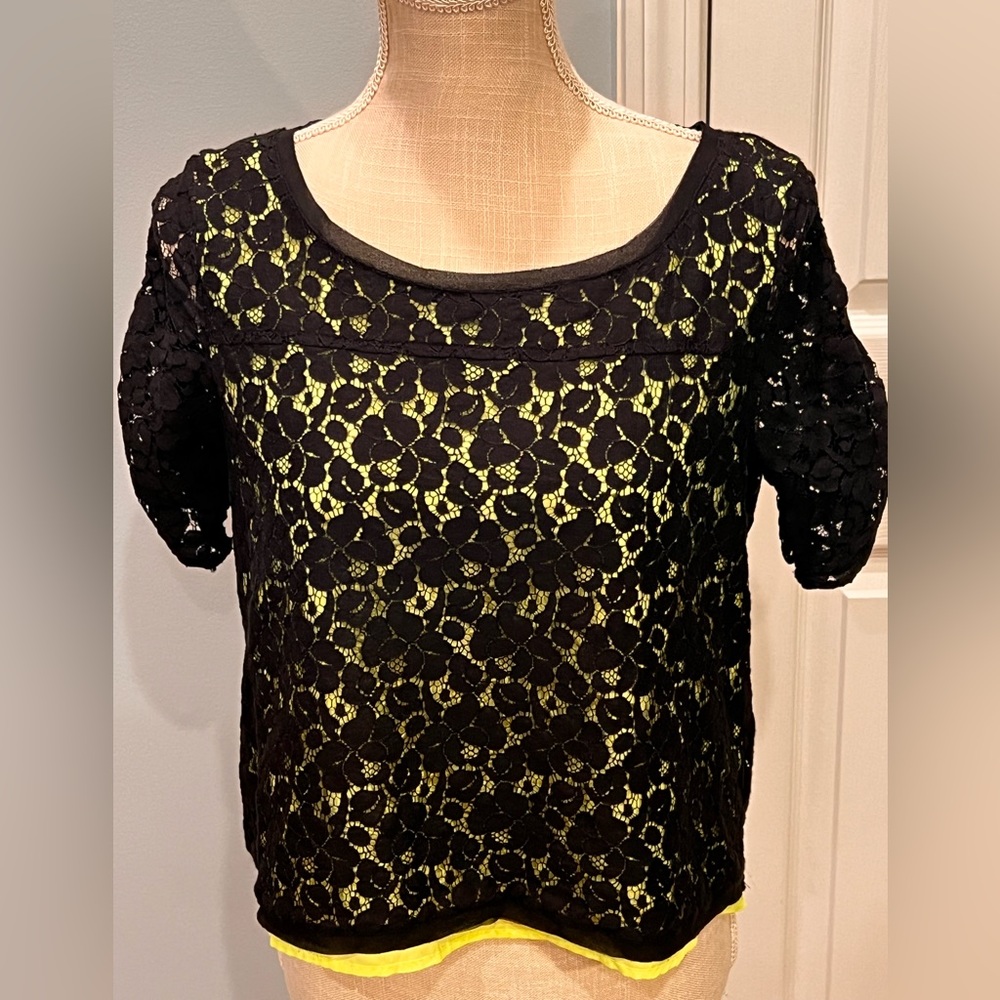 Princess Vera Wang Lace Top Neon Green Lined Bodice
